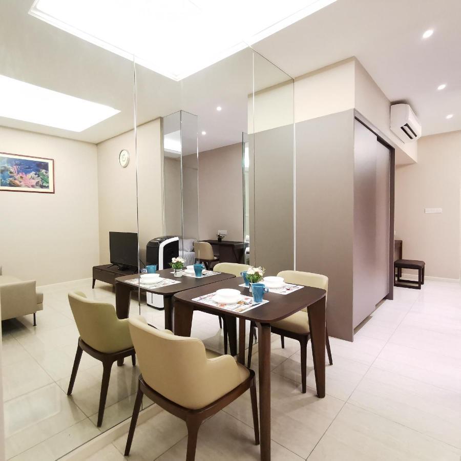 Sky Pool Elegant Suite @ Sri Hartamas Kuala Lumpur Exteriör bild